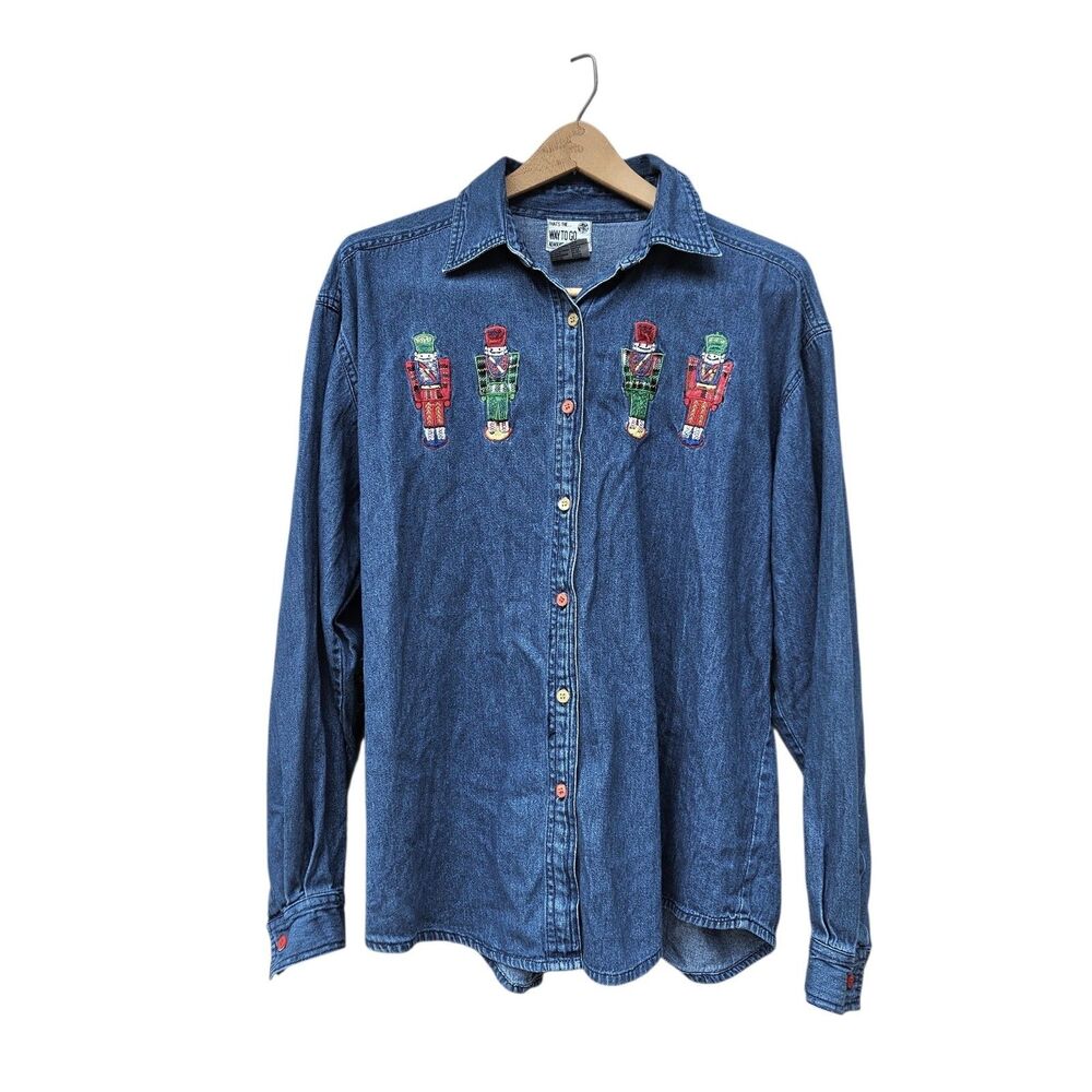 Vintage Women’s Blue Denim Jean Shirt Embroidered Nutcrackers Christmas Sz XL